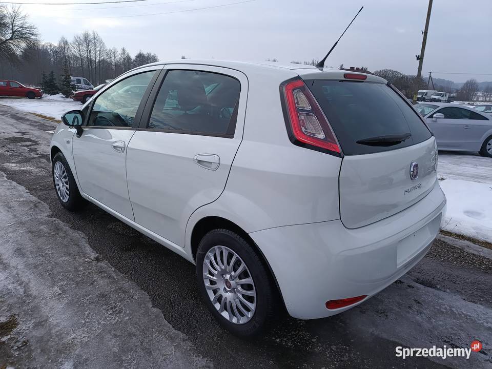 Fiat Punto Evo 12 benzyna przyciemniane szyby łódzkie Podkonice Miejskie