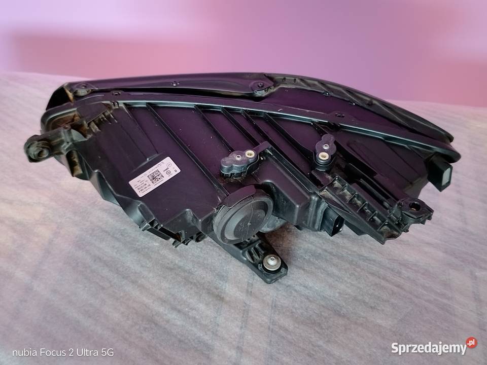 VW Passat prawa lampa 3G1941036Q wielkopolskie Ostrów Wielkopolski