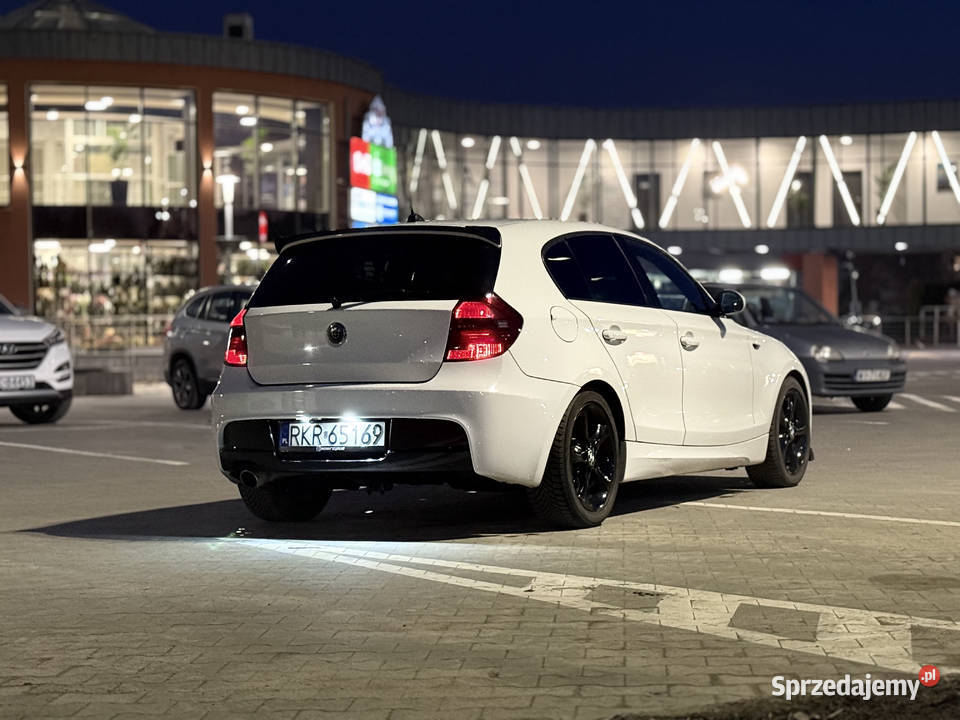 BMW Seria 1 118i 2008 Doinwestowana Samochody osobowe Zręcin