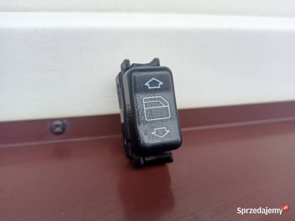 Mercedes W124 przełącznik przycisk szyby Sieradz sprzedam