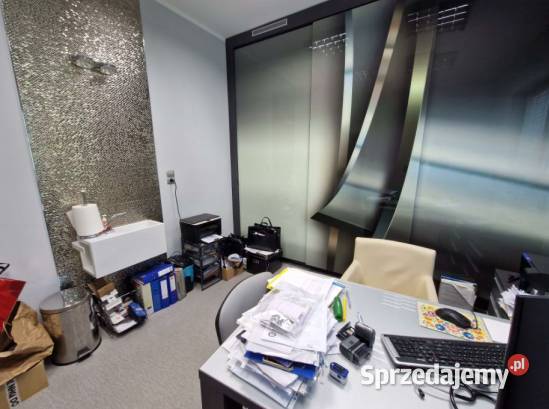 Syndyk sprzeda nieruchomość zabudowaną Cząstków