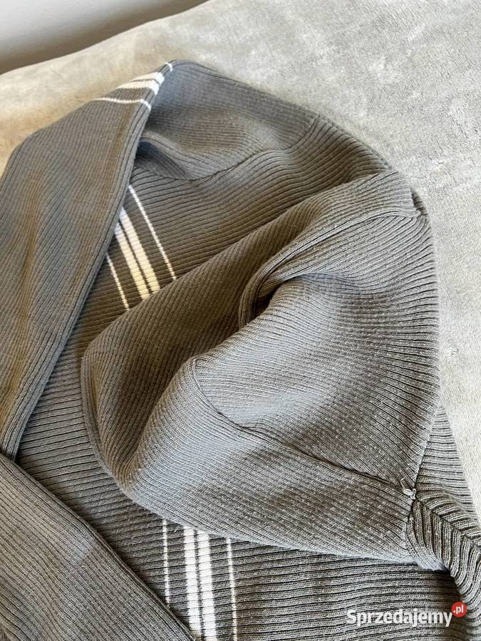 Sweter bluza z kapturem szara