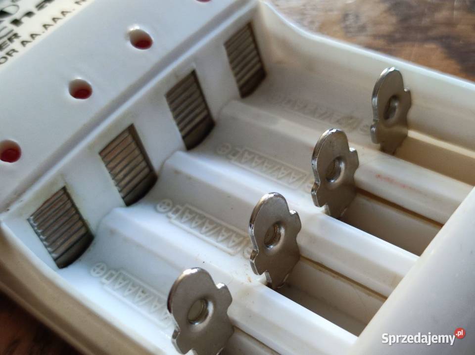 ładowarka charger jiabao jb212 akumulatorki aa Kielce