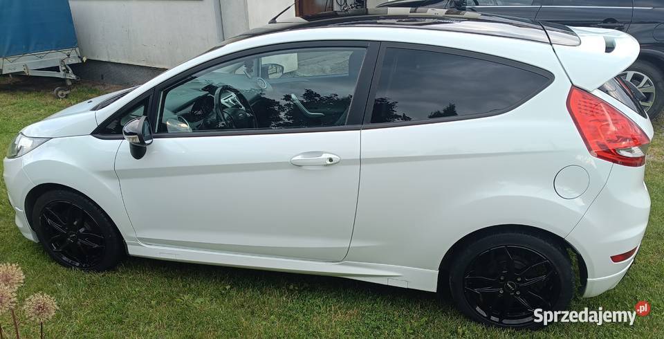 Ford Fiesta MK7 16 STline 120KM Borów sprzedam