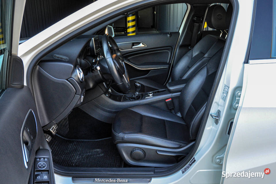 MercedesBenz Klasa A 2015 r Skóry Bezwypadkowy dolnośląskie Wrocław sprzedam