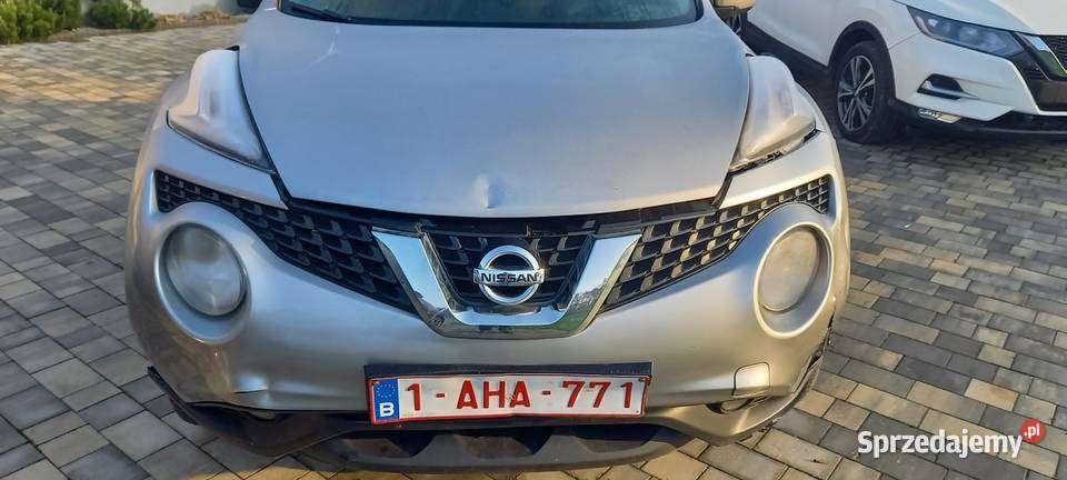 Nissan juke 2018 delikatnie uszkodzony Juke Nissan Koło