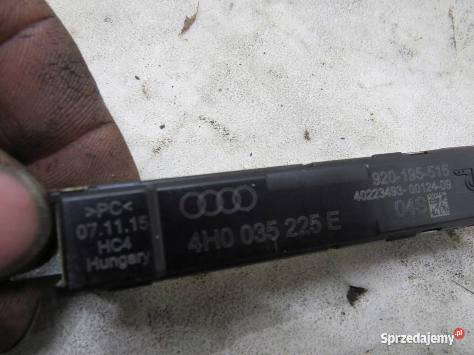 WZMACNIACZ ANTENY AUDI A8 D4 4H0035225E osobowe