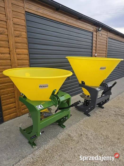 Rozsiewacz do nawozu Demarol 200500l Polski Chrzanów