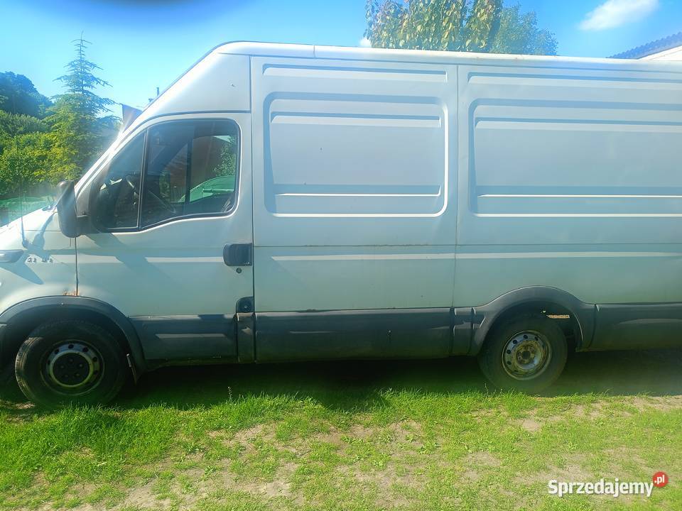 Bus Iveco Daily 23 Ostrowiec Świętokrzyski