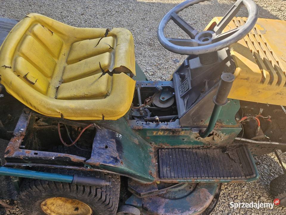Kosiarka traktorek YARD MAN TN7135