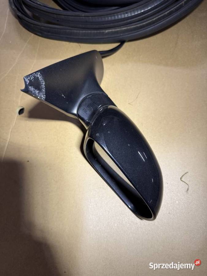 vw golf 4 lusterko prawe LC9Z zewnętrzne   śląskie sprzedam