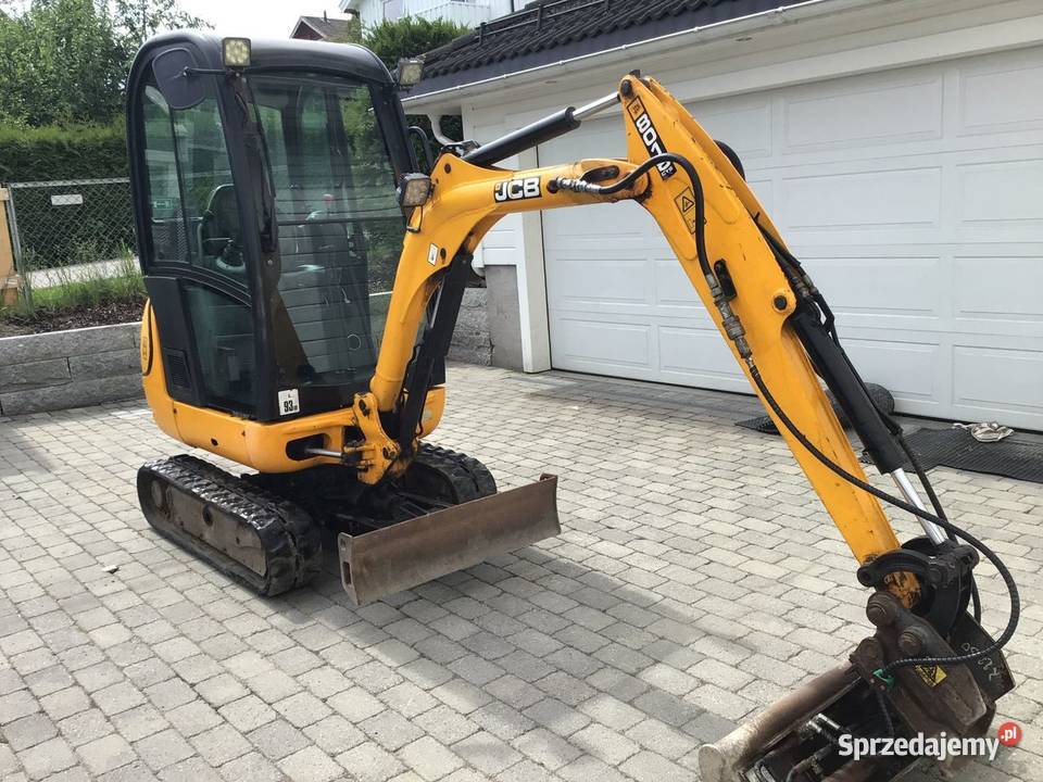 JCB 8018 CTS Topolów