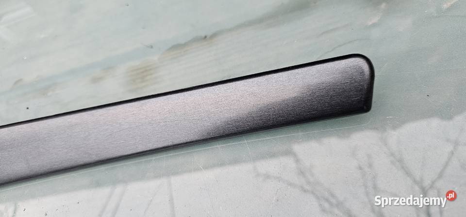 Listwa drzwi dekor prawy przód mercedes w202 Rok produkcji 1998 Zbąszyń