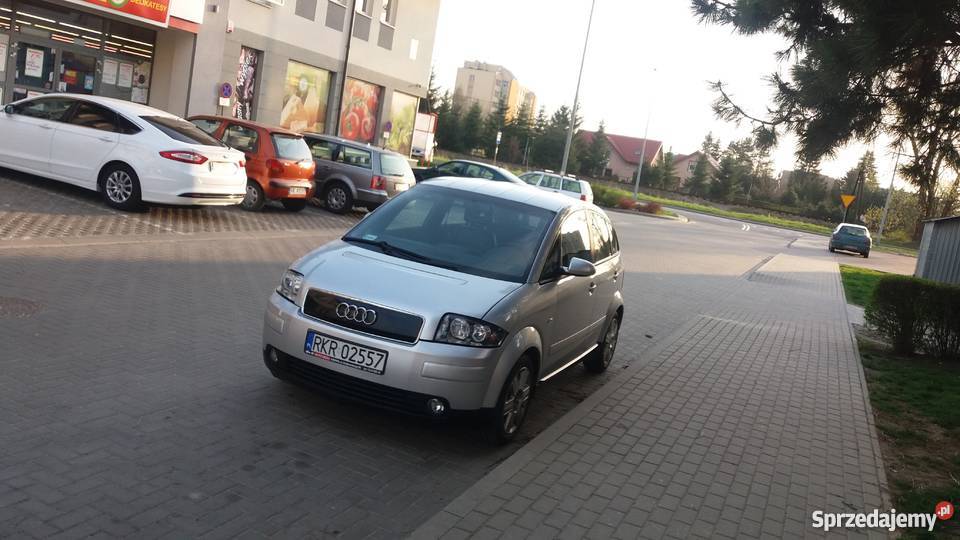 sprzedam Audi A2 skórzana tapicerka Iwonicz