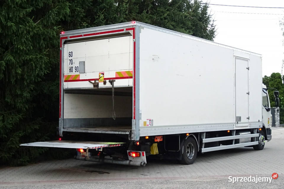 DAF LF 220 Euro 6 kontener 18p winda sprowadzony Góra Kalwaria