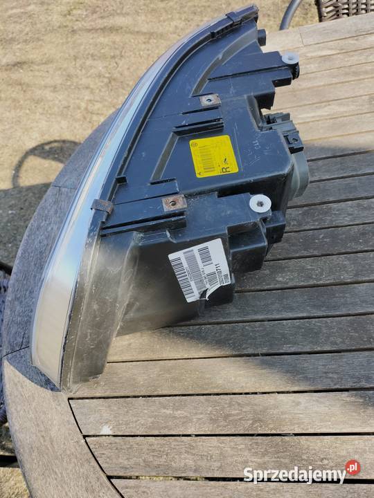 Lampa przednia prawa Volkswagen Transporter T5 sprzedam