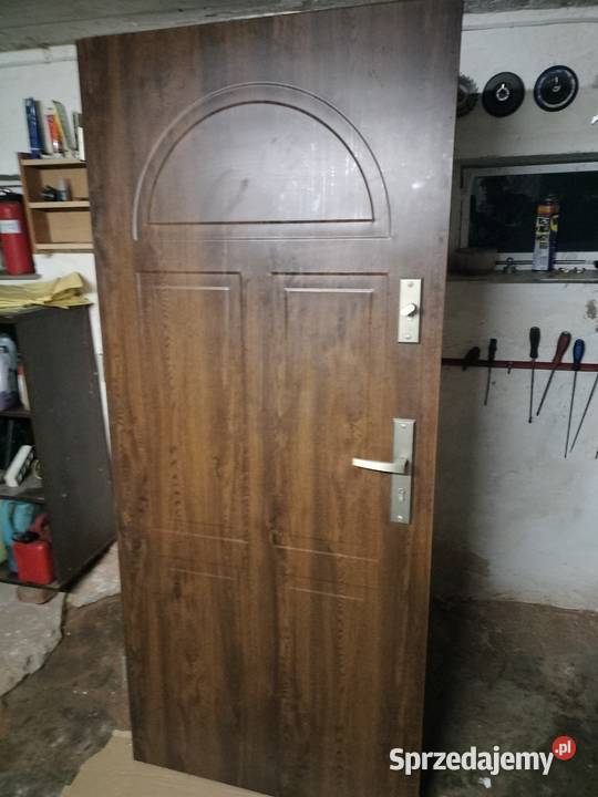 Drzwi KMT 80 z ościerznicą Sępólno Krajeńskie sprzedam