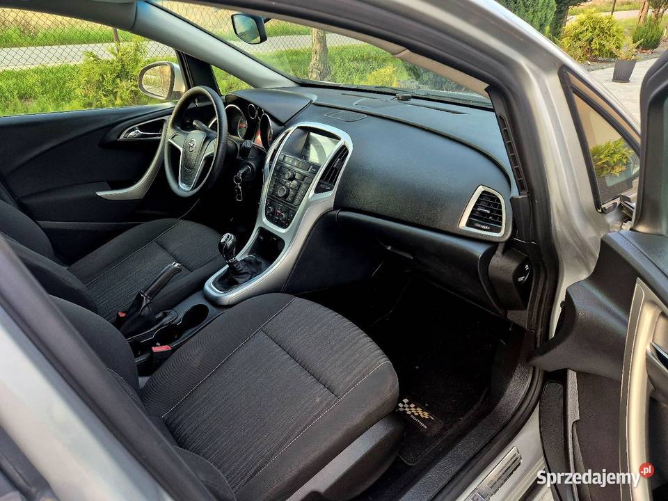 Opel Astra J 14 Turbo Benzyna Klima z Niemiec 140KM Astra Brudzeń Duży sprzedam