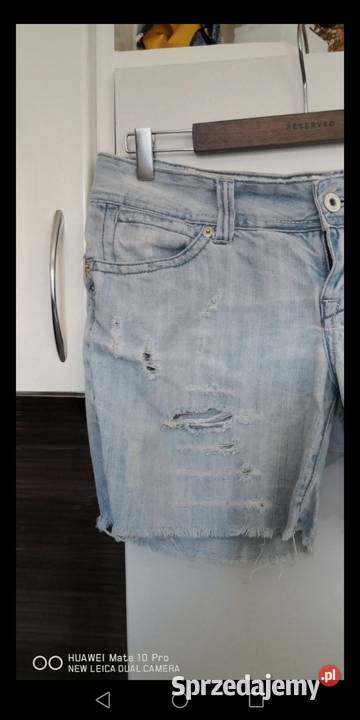 Spodenki z przetarciami Rozmiar 40(L) Moszczenica