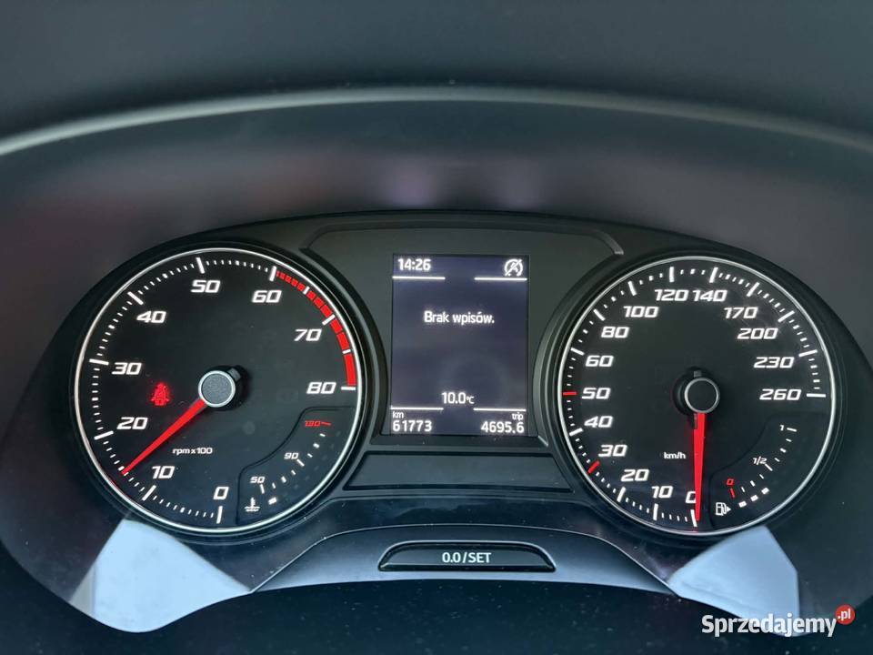 Seat Leon hatchback 2019 stan idealny 60000km Gdańsk