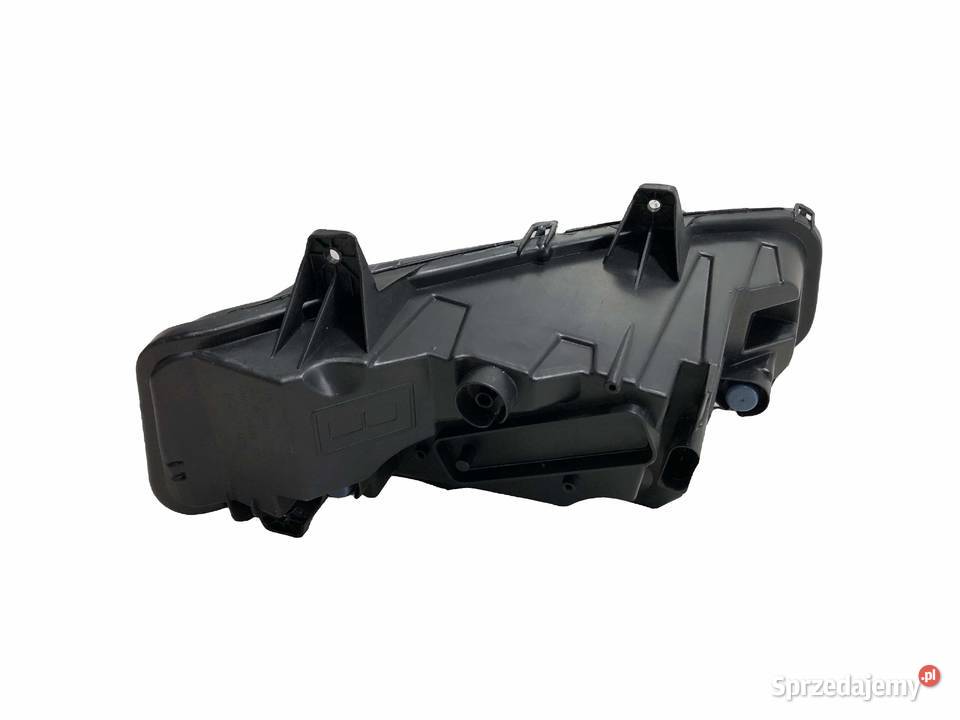 SKODA OCTAVIA IV 042020062024 Lampa świętokrzyskie Skarżysko-Kamienna