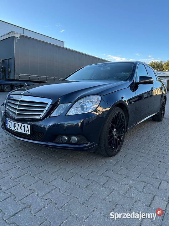 Mercedes EKlasa łądny egzemplarz Rok produkcji 2010 Klasa E Sulechów