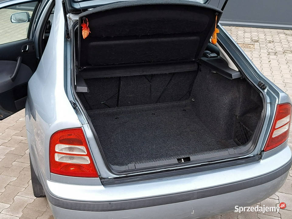 koda Octavia 16MPi 102 klimatyzacja ESP alufelgi Olsztyn