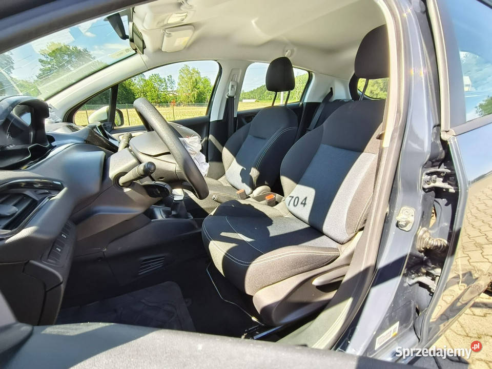 Peugeot 208 12 benzyna 82 klimatyzacja Kęty