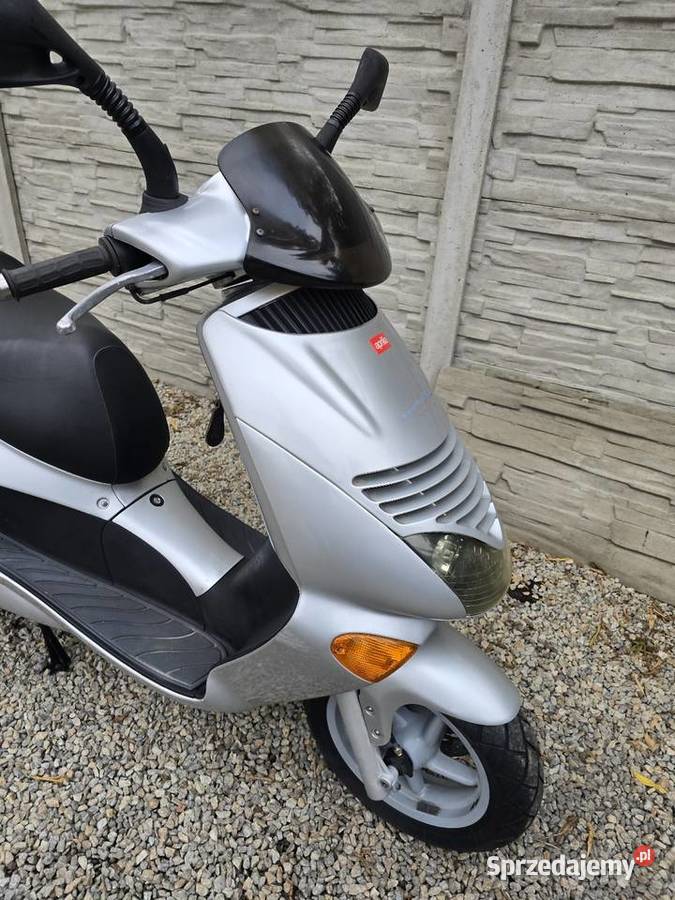 Aprilia leonardo 125 pas napędowy Sobótka
