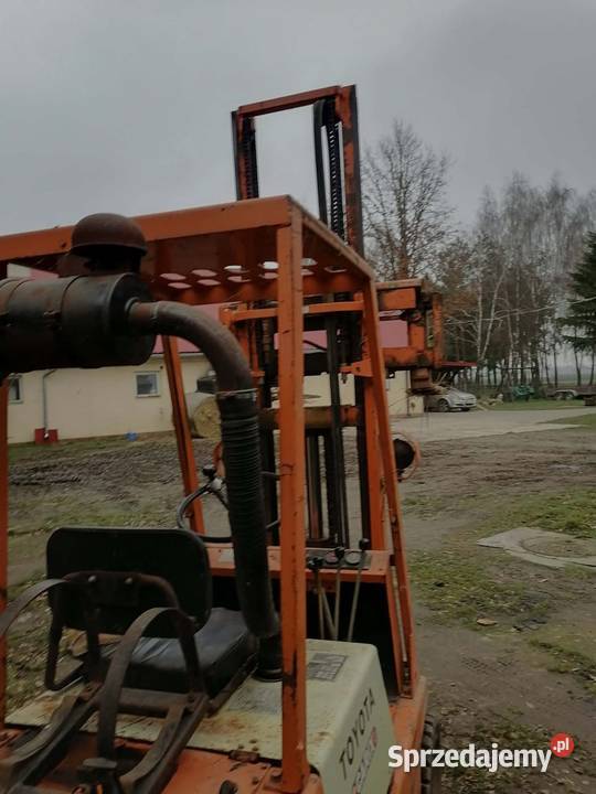 Wozek widłowy toyota Kijewo Królewskie