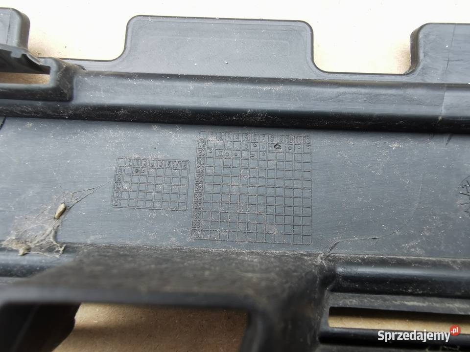 Spoiler dół kratka zderzaka przód Captur 2 II 19 wielkopolskie Międzychód