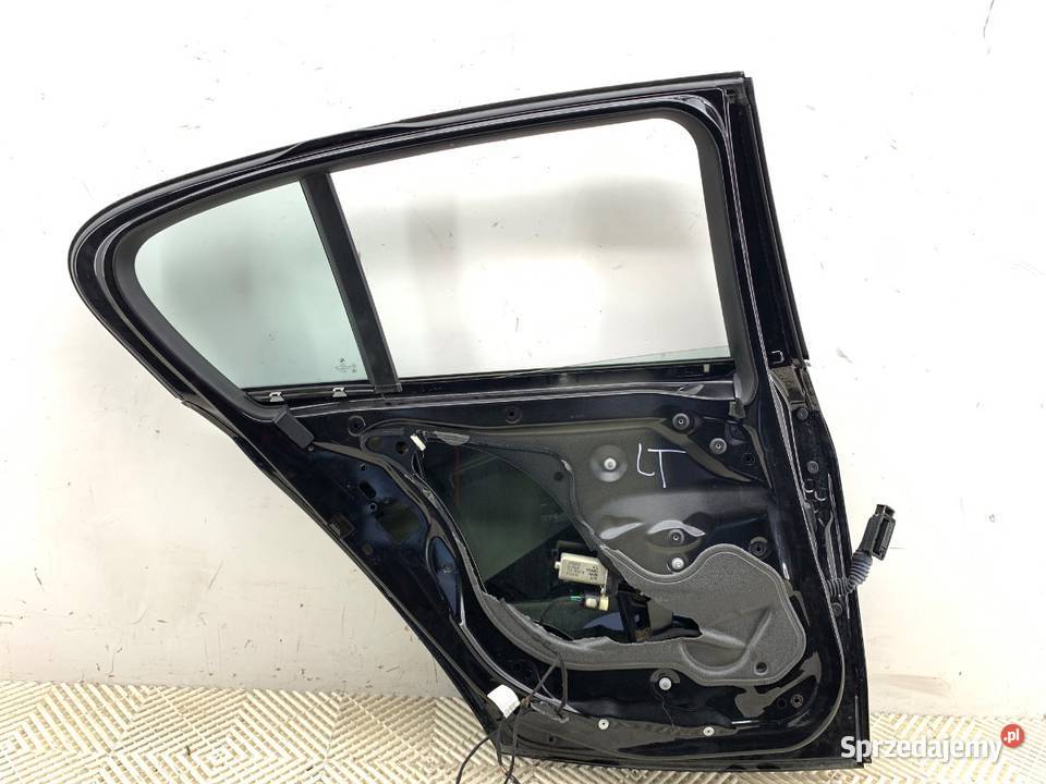 DRZWI LEWY TYŁ BMW F20 Hatchback 1119 sprzedam
