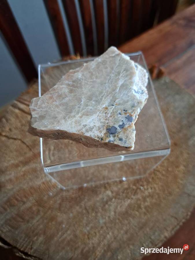 Minerały baryt piryt