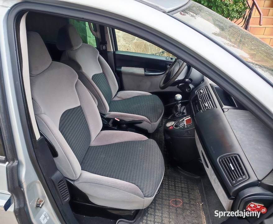 Ładny nie zgnity Citroen C8 lifcie 20 HDi 140 immobilizer Domaradz