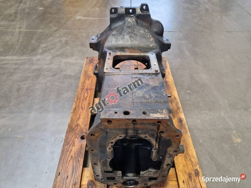 Obudowa skrzyni biegów Holland T6070 Puma 140 Byków