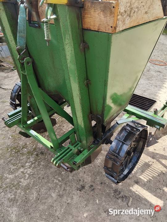 Sadzarka do ziemniaków lubelskie Maszów