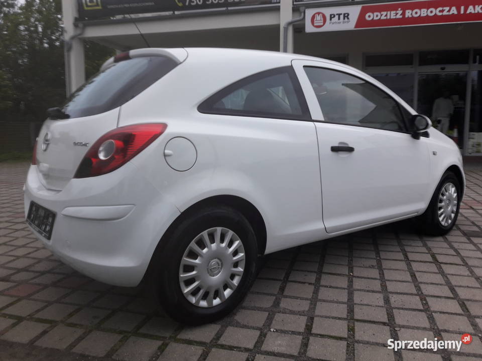 Sprzedam Opel Corsa 12 Benzyna Moc 51 kW70 MP3