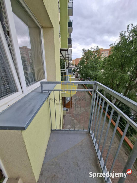 Słoneczne 2 pokoje z możliwością na 3 2 balkony balkon