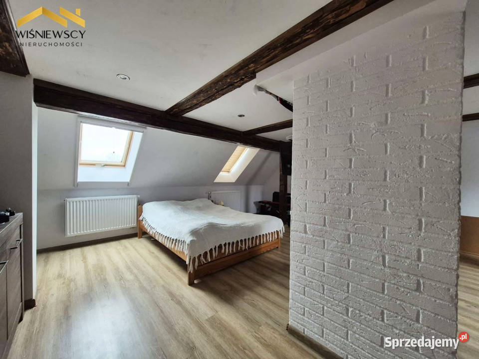 Dom z ogrodem i fotowoltaiką Goleszewo