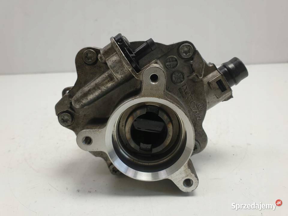 BMW X5 E70 30 T POMPA VACUM wakum 7575325 osobowe Janów sprzedam
