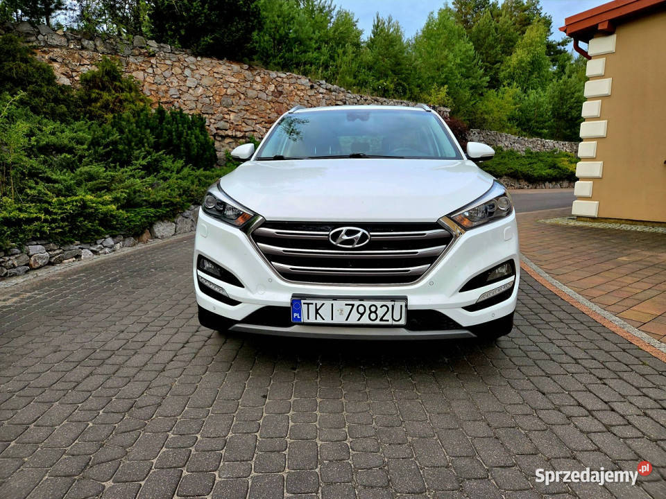 Hyundai Tucson 4x4 Navi Kamera Blis Serwis światła przeciwmgielne