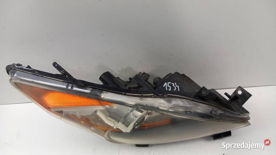 MAZDA 3 BL LAMPA PRZÓD PRAWA Zbierkowo