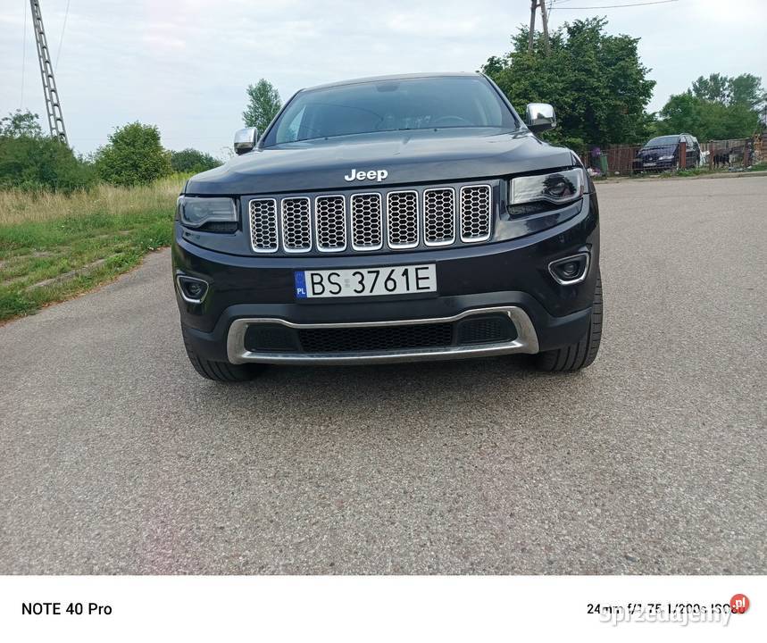 Jeep grand Cherokee wk2 57 HEMI lpg lift isofix podlaskie Suwałki