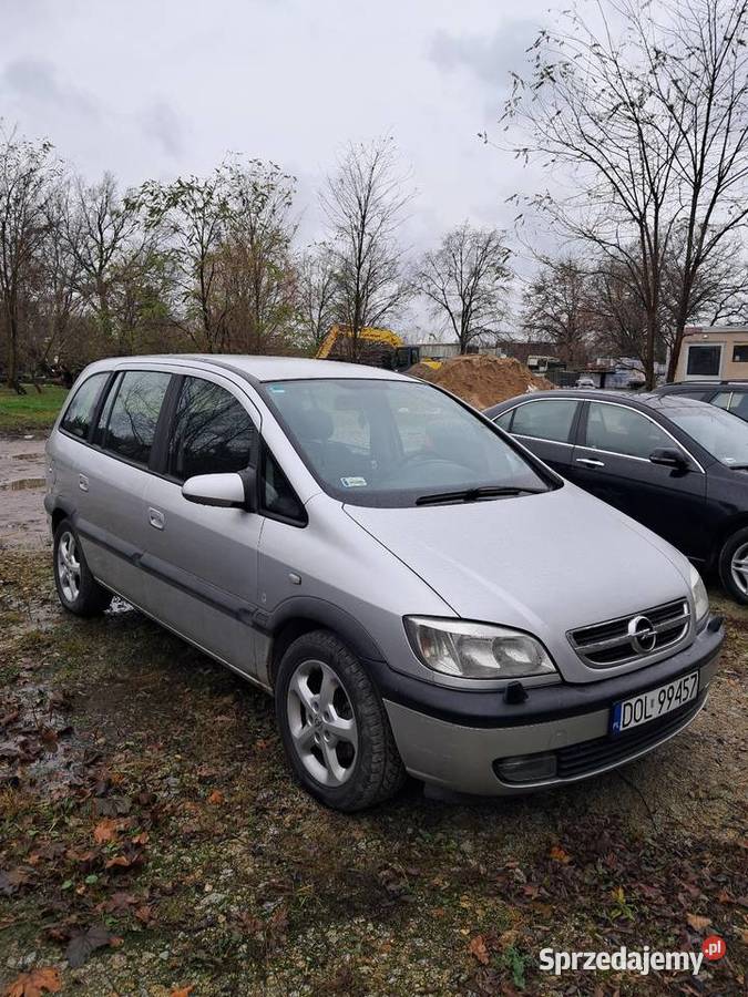 Opel zafira 18 20047 miejsc Wrocław