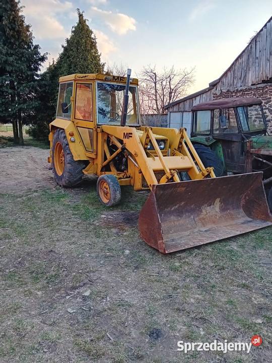 Koparka ładowarka MF Massey Ferguson Ostrówek śląskie Bieżeń