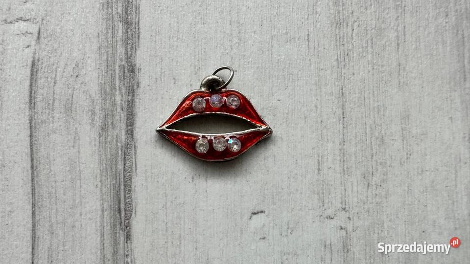 Zawieszka w kształcie ust cyrkonie Dla kobiet łódzkie Łódź