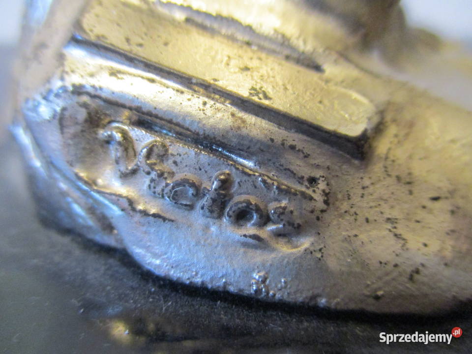 Victor Posrebrzana Figura młodej Kobiety pr 925 Nieporęt