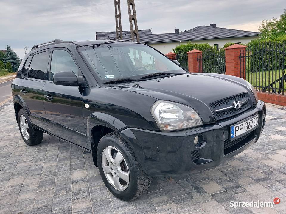 Hyundai Tucson 20 CRDi 4x4 zarejestrowany stan