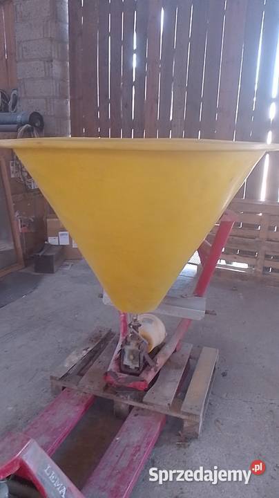Sprzedam rozsiewacz lejek łódzkie Opoczno