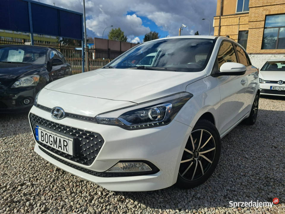 Hyundai i20 1718 SALON 100 bezwypadkowy Tempomat system Start-Stop Warszawa